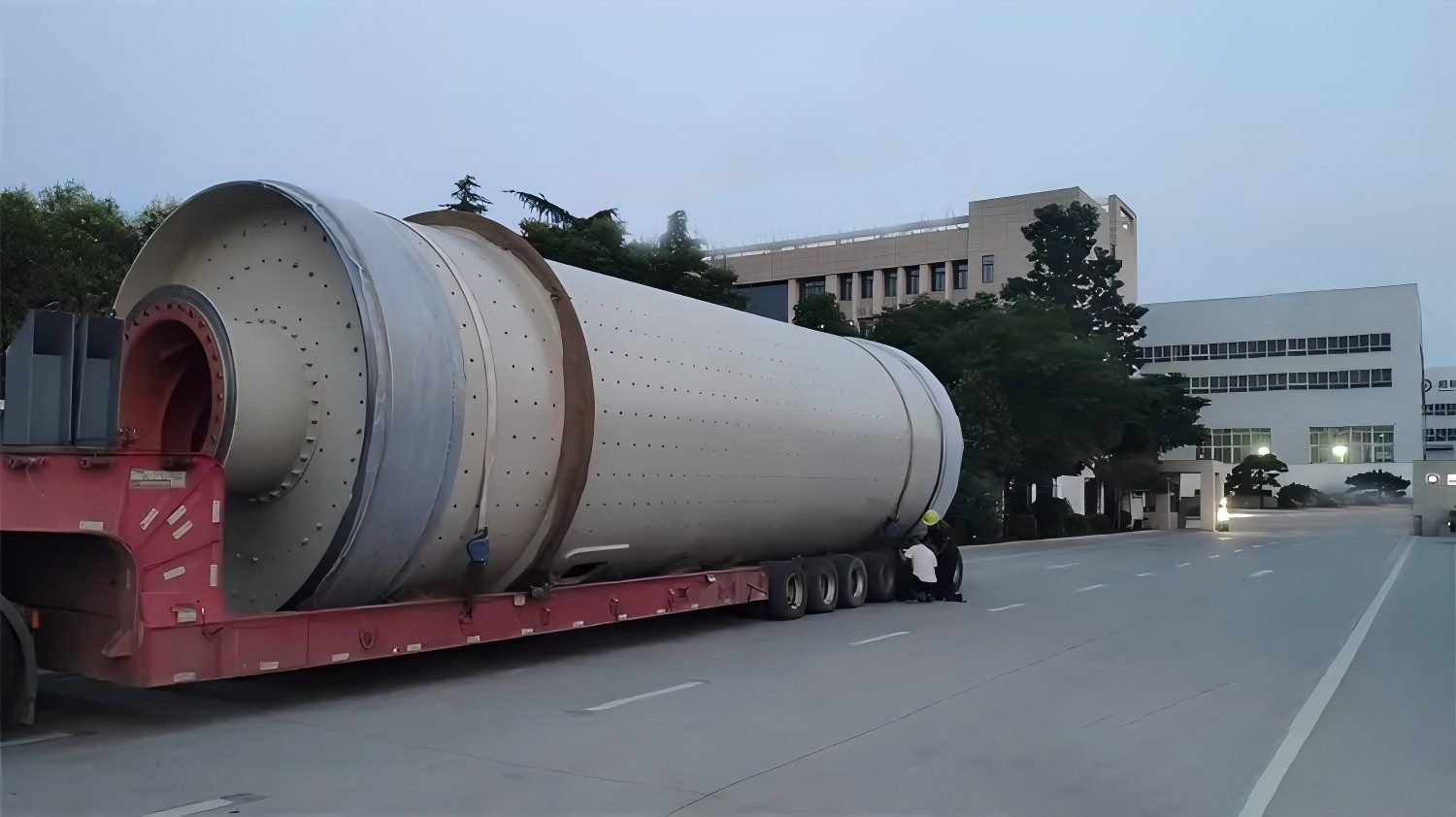 Exploring The Factors Affecting The Output Capacity of Ball Mills